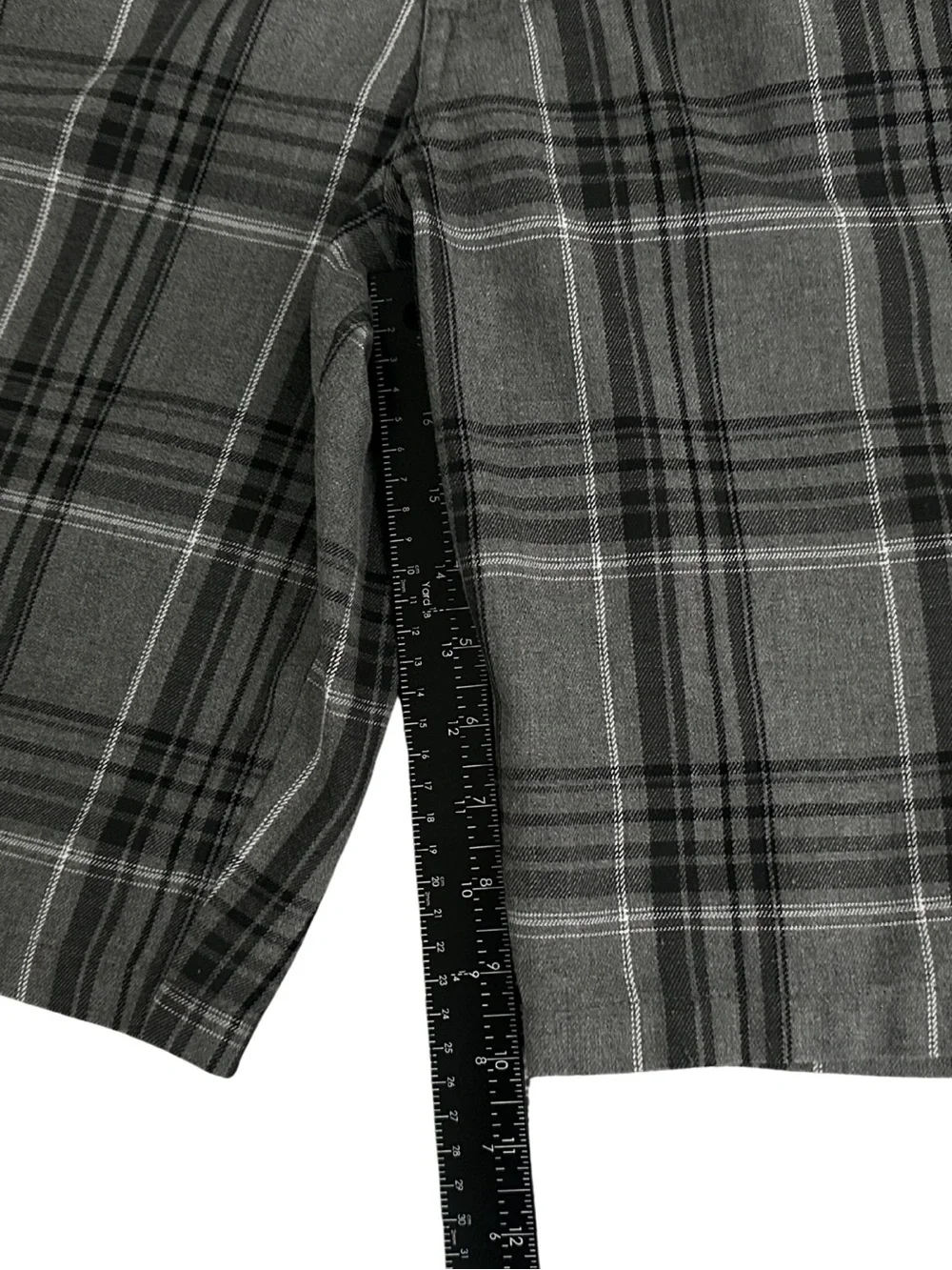 O'Neill Hybrid Walk Shorts Men's Size 34 Plaid Gray Black 10” Casual Shorts